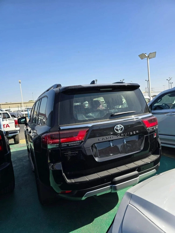 Toyota Land Cruiser GR 2026 MODEL