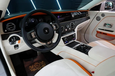 Rolls-Royce Spectre 2024-7
