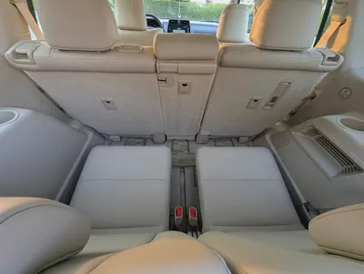 Pristine Toyota Prado VXR 2022 | GCC Specs | Full Option-11