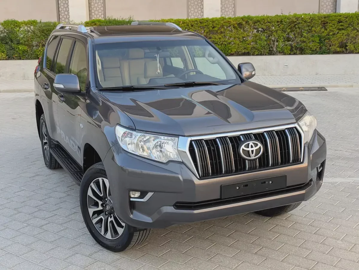 Pristine Toyota Prado VXR 2022 | GCC Specs | Full Option