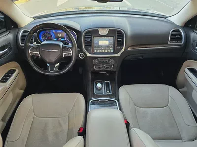 كرايسلر 300c مواصفات خليجية 2016 هيمي بحالة جيدة-8