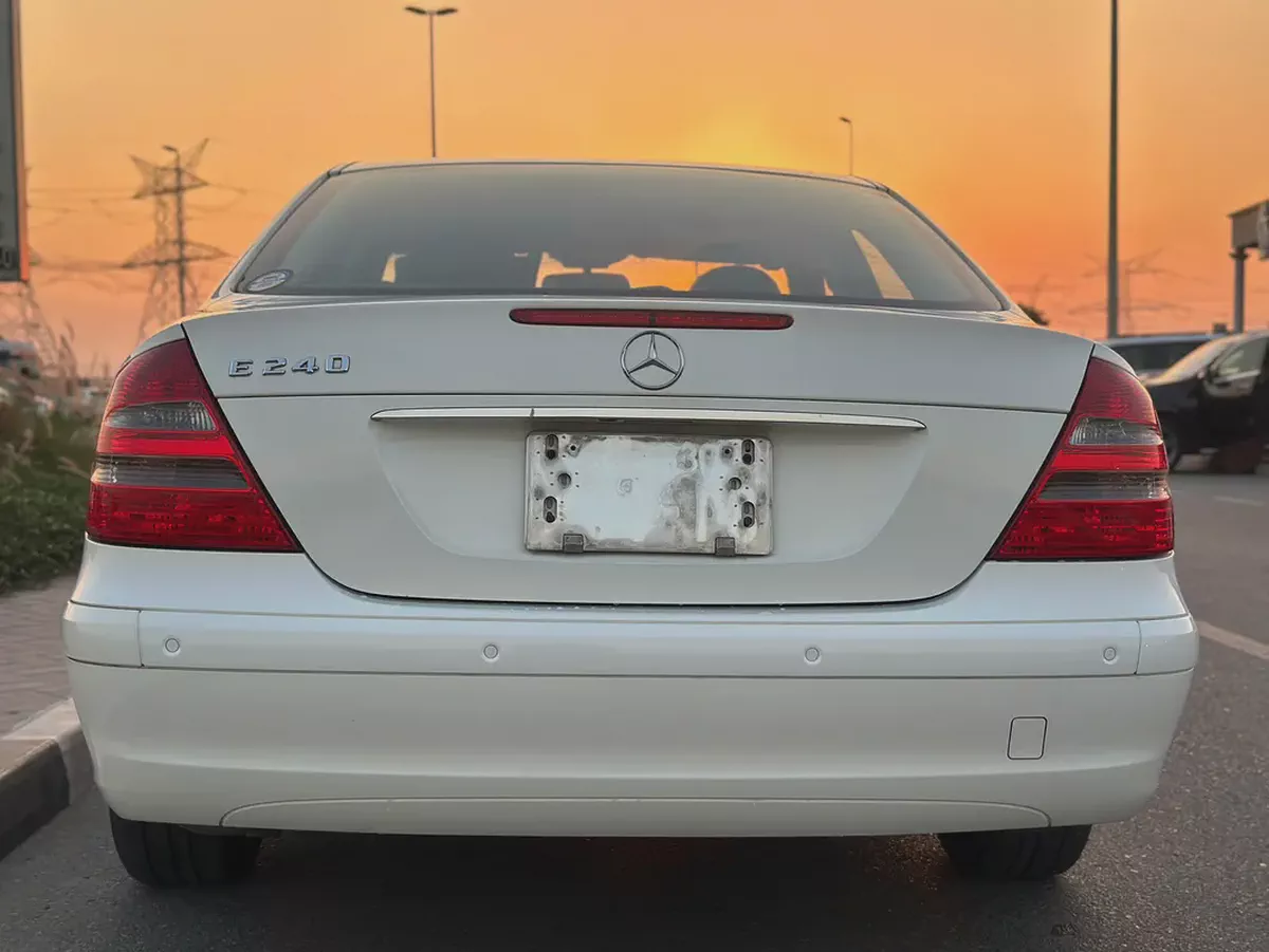 M BENZ E240 JAPAN IMPORTED 2005 SUNROOF PARKING CENSOR-10-10