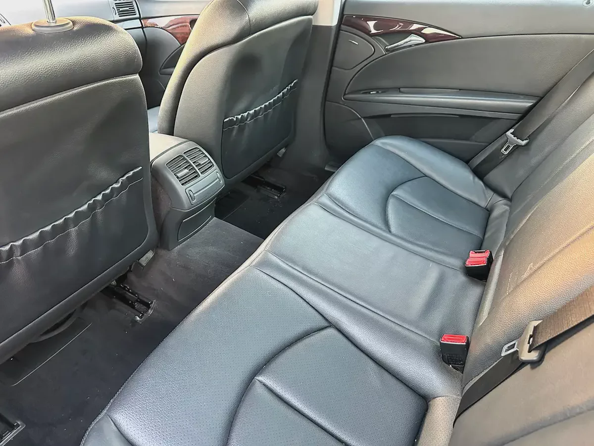 M BENZ E240 JAPAN IMPORTED 2005 SUNROOF PARKING CENSOR-18-18