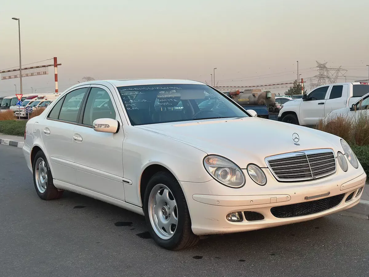 M BENZ E240 JAPAN IMPORTED 2005 SUNROOF PARKING CENSOR-1-1
