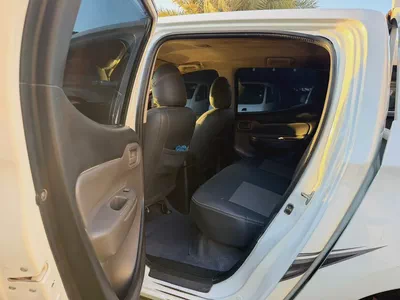 Mitsubishi L200 2016 4X4 GCC Specs-10