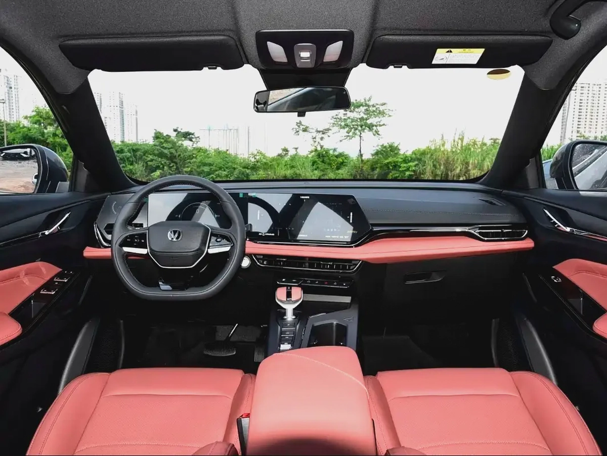 Changan X5 PLUS 1.5T DCT Pioneer PRO-4-4