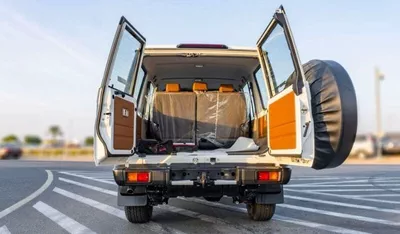 Toyota Land Cruiser 70 LC76 LX LX LC 76 2.8 DIESEL  AT-4