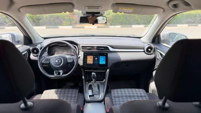 MG ZS COM SUV 1.5L STD Original paint 2025 GCC-11