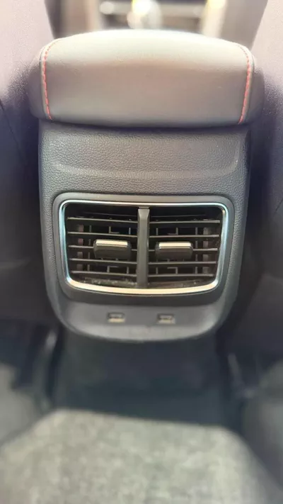 MG ZS COM SUV 1.5L STD Original paint 2025 GCC-14