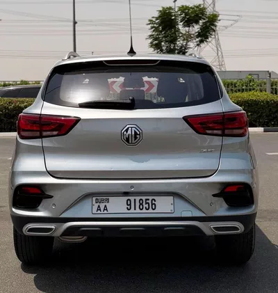 MG ZS COM SUV 1.5L STD Original paint 2025 GCC-4