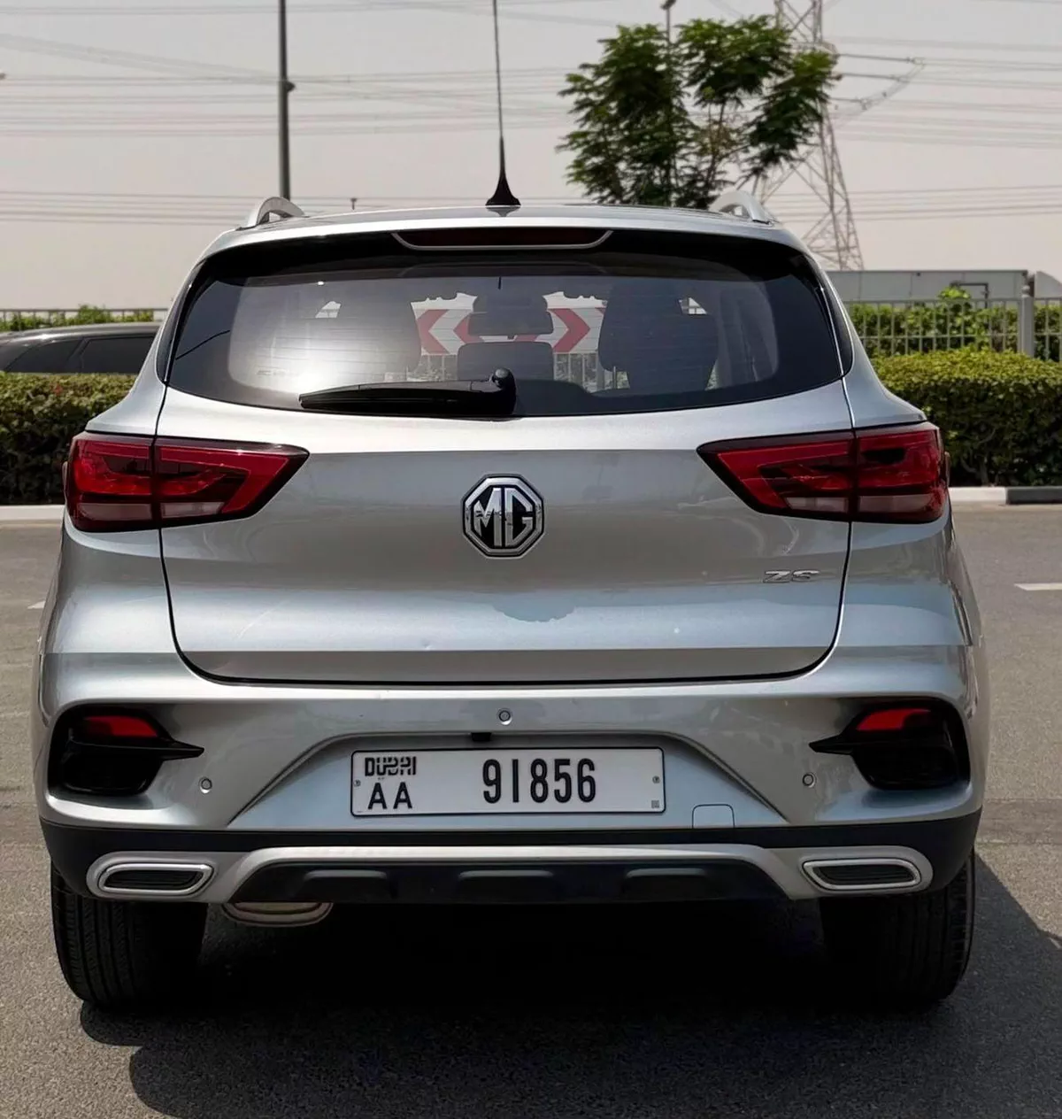 MG ZS COM SUV 1.5L STD Original paint 2025 GCC-4-0