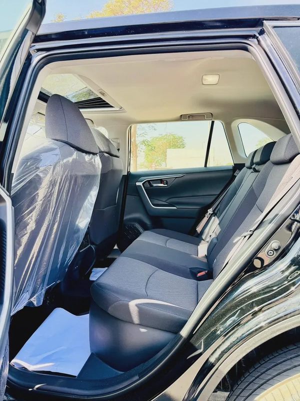 Toyota RAV4 2.5L Hybrid 2025 GCC 0 KM
