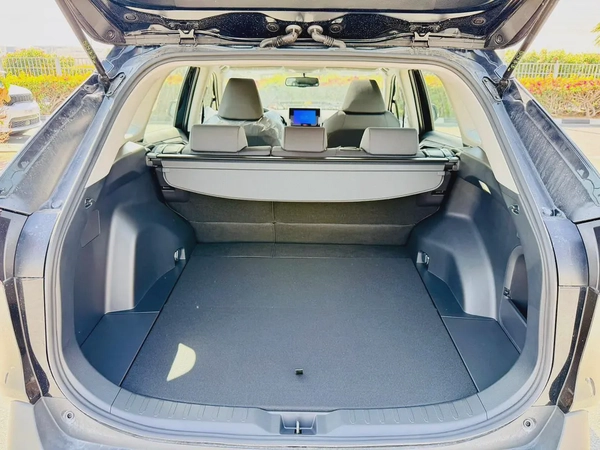 Toyota RAV4 2.5L Hybrid 2025 GCC 0 KM