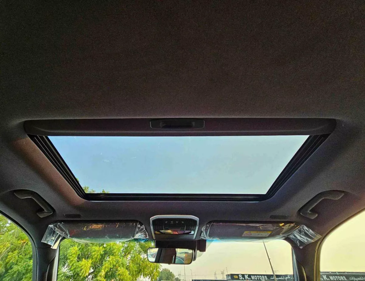 Toyota Land Cruiser VXR 3.3L DIESEL | PWR WITH MEMORY SEATS | HUD , RADAR | JBL SPEAKERS (CODE # LCDVXRHA)-23-0