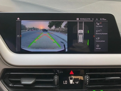 2022 model || BMW WARRANTY TILL END OF 2027 || ORIGINAL PAINT || CAR PLAY || FULL AGENCY SERVICE-10