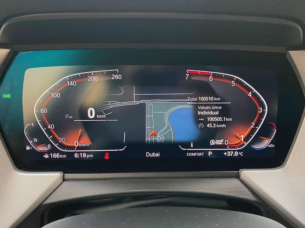 2022 model || BMW WARRANTY TILL END OF 2027 || ORIGINAL PAINT || CAR PLAY || FULL AGENCY SERVICE-8-8