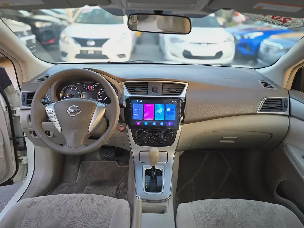 2018 Nissan Sentra SV - GCC Specs - Excellent Condition-14-14