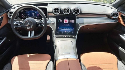 Mercedes-Benz C 200 Premium 2025 GCC 5 Years Agency Warranty-6