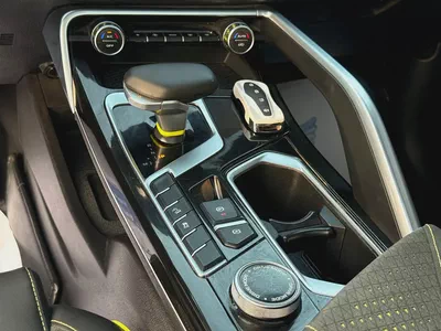 Geely Tugella GF+ 2024 GCC Specs-14