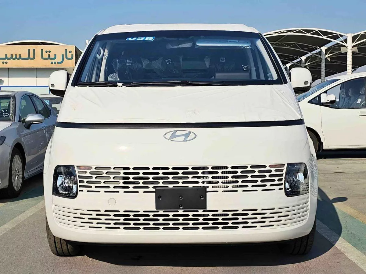 Hyundai Staria CARGO / 2.2L V4 DIESEL / MANUAL GEAR BOX / 2 STR (CODE # STCD)