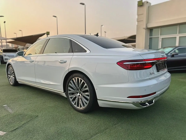(2021) AUDI A8 //QUATTRO// GCC FULL OPTION -ORIGINAL PAINT-
