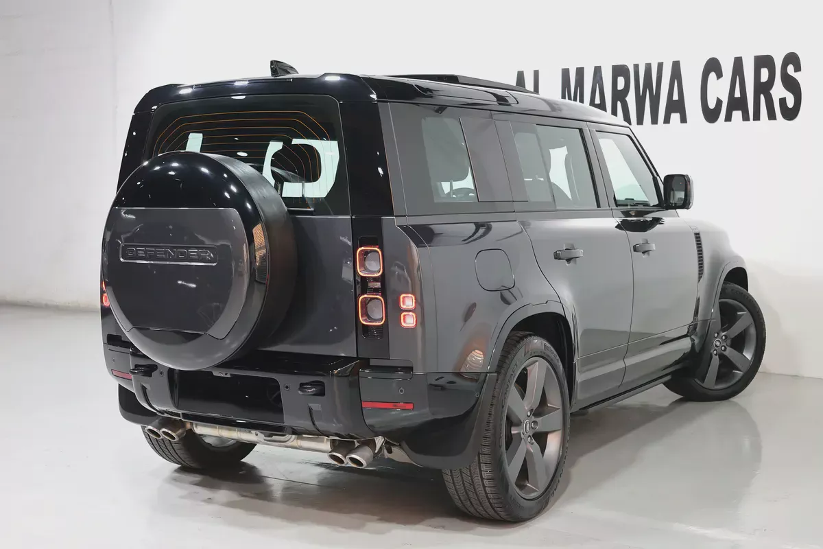 Land Rover Defender 110 V8 Edition P525 2025 - GCC Specs-2-2
