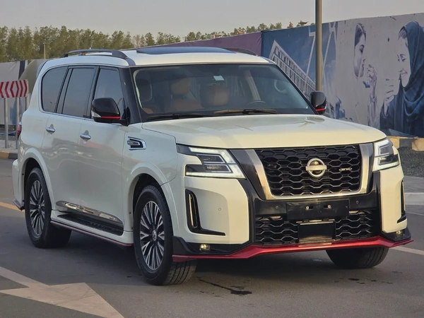 نيسان باترول 2018 مواصفات خليجية LE محول نسمو بحالة جيدة