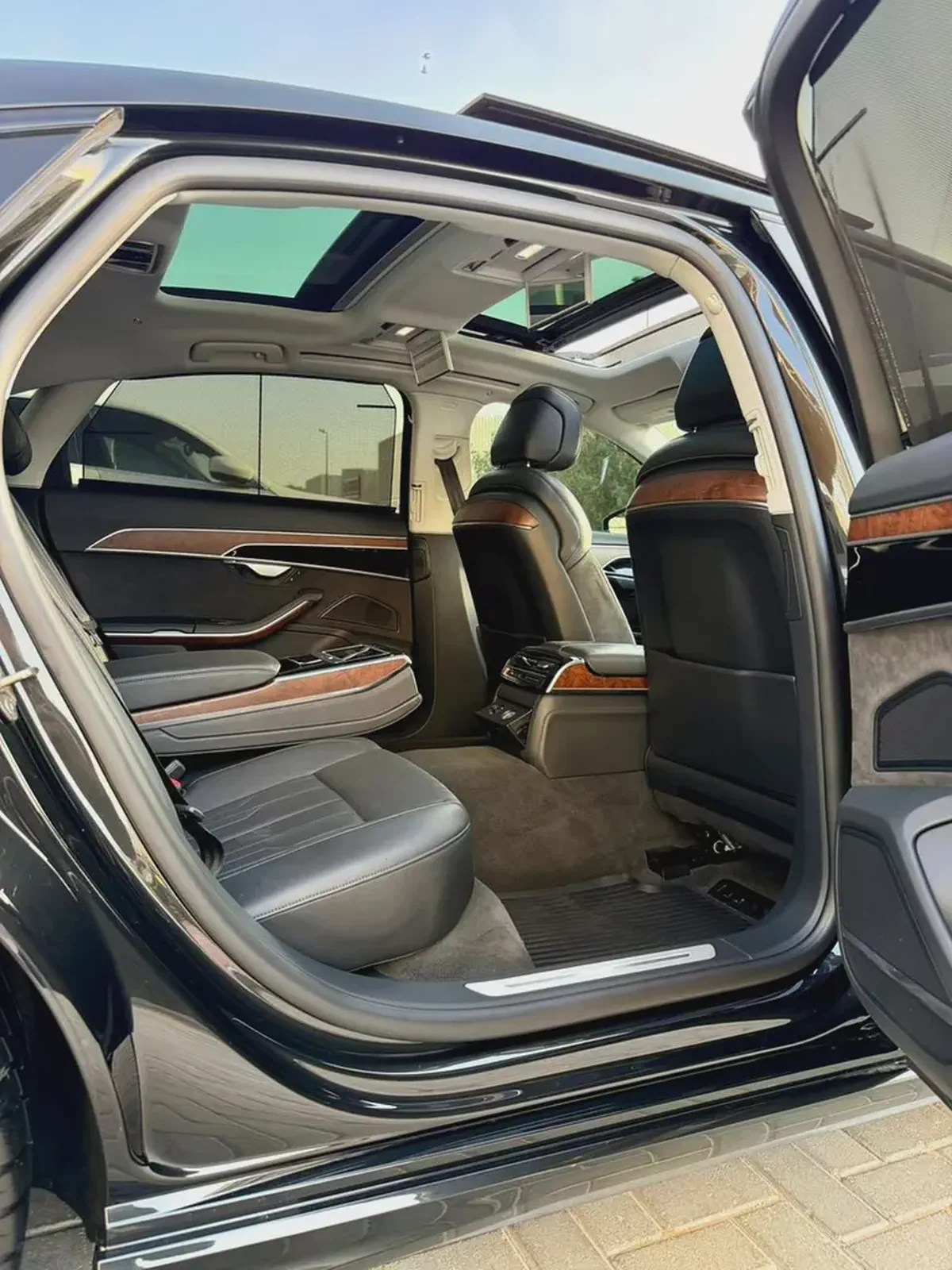 2021 Audi A8L Quattro - American Specs - Low Mileage Luxury Sedan-9-9