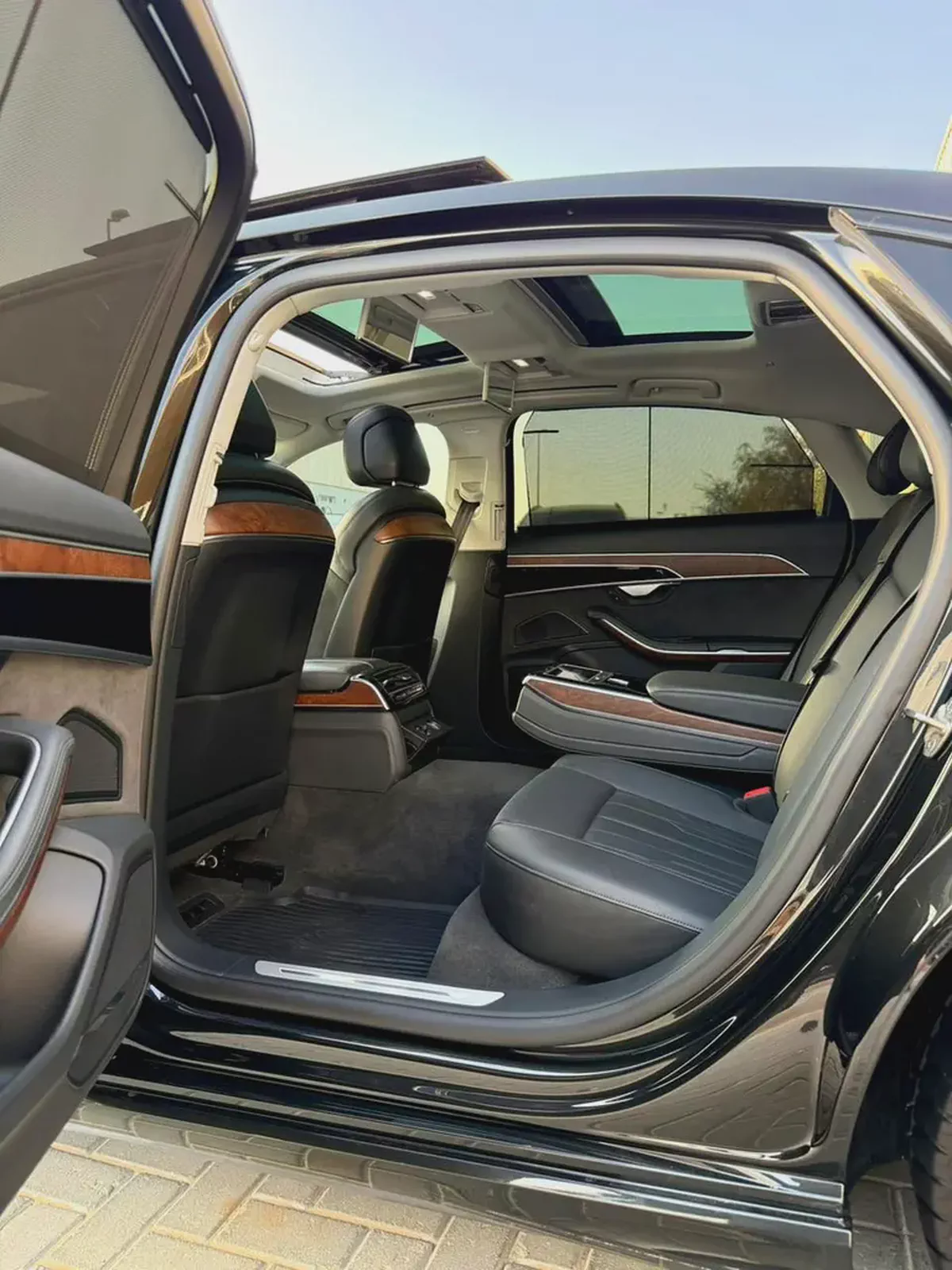 2021 Audi A8L Quattro - American Specs - Low Mileage Luxury Sedan-8-8