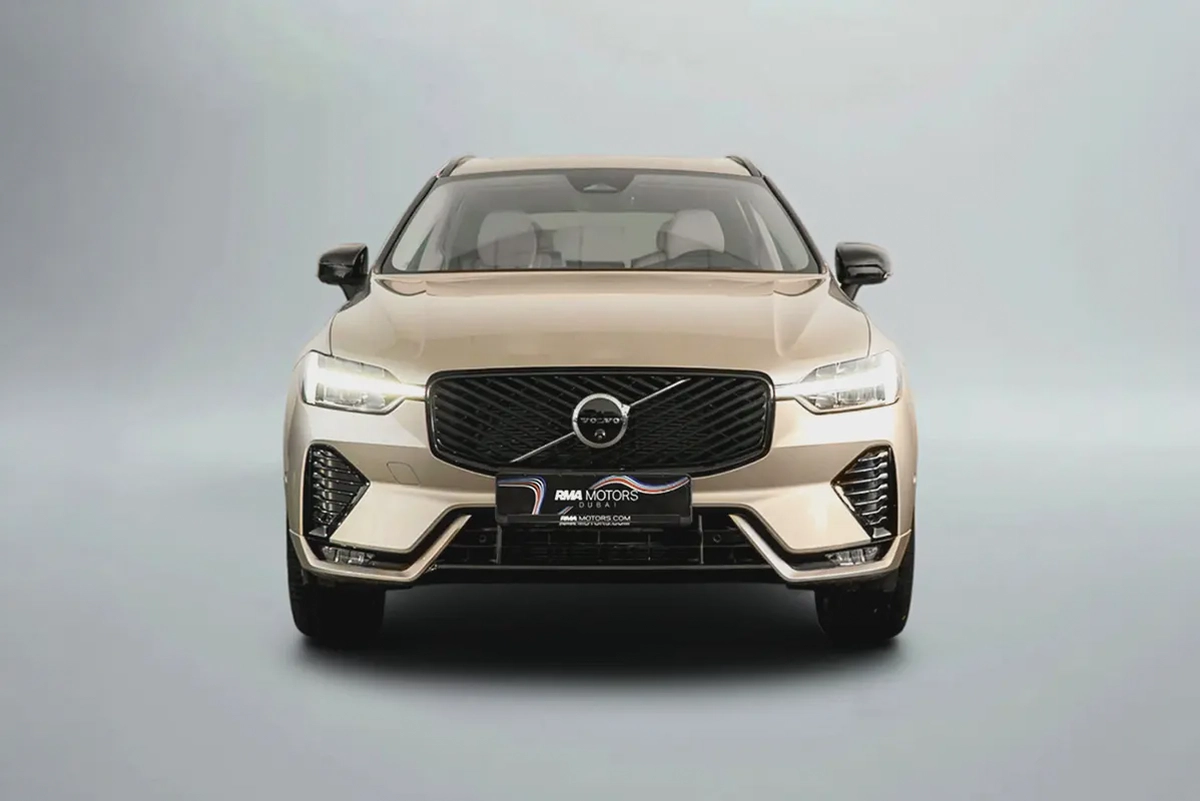 AED 3,832 / 60 months | 0% DP | 2026 Volvo XC60 B5 Ultra Dark / Full Service History / Volvo Warrant-2-2