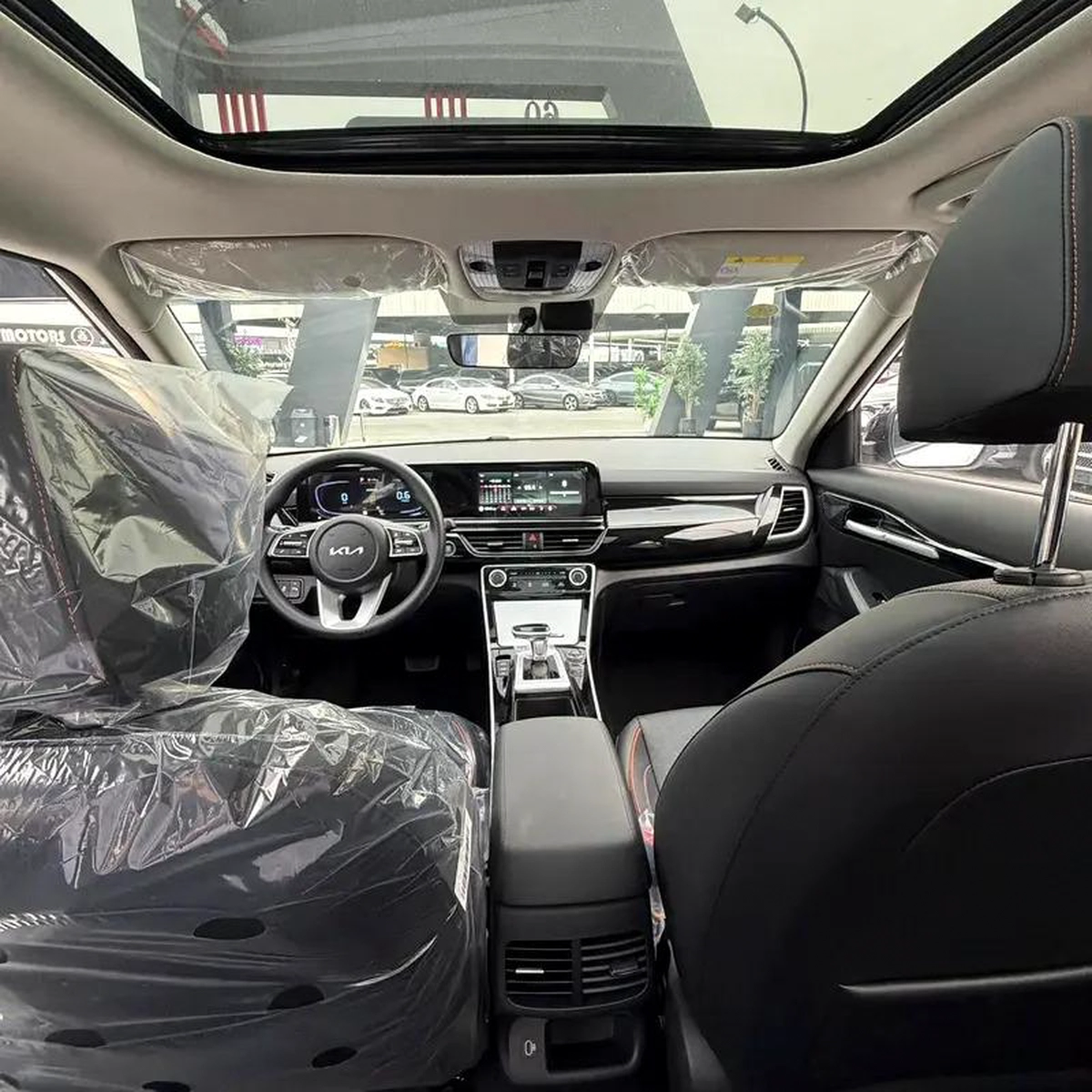 Kia Seltos EX 2025, Chinese Specs - Brand New!