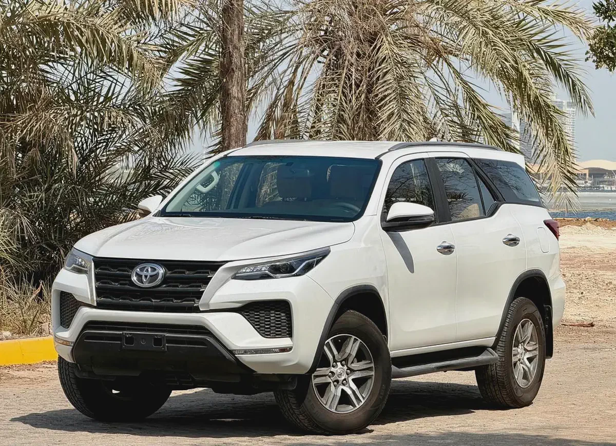 1340-Monthly l GCC l 2.7L, V4, EXR l Accident Free-1-1