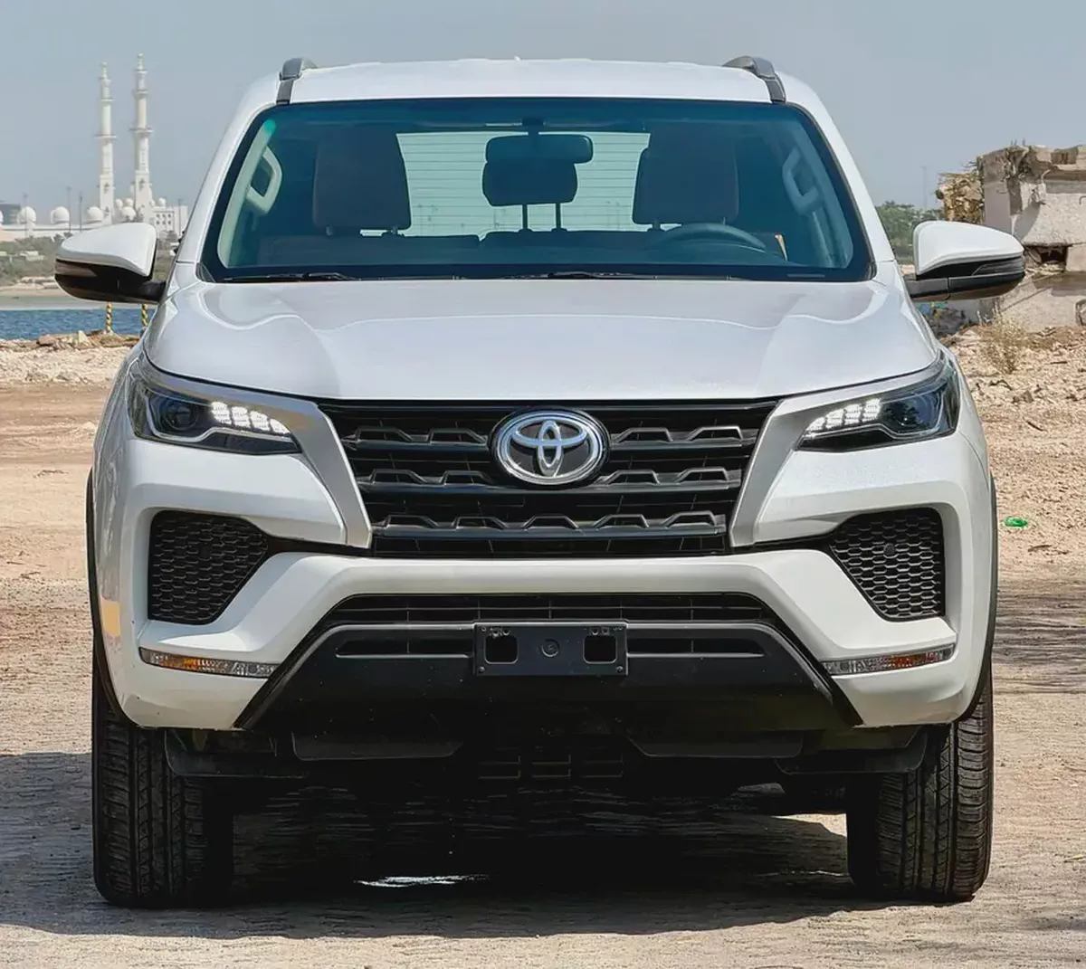 1340-Monthly l GCC l 2.7L, V4, EXR l Accident Free-2-2