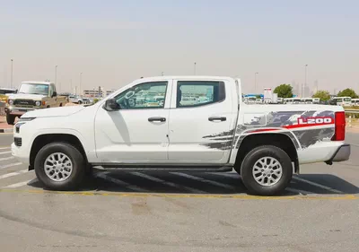 Mitsubishi L200 2026 MT Petrol GCC Specs Brand New-4