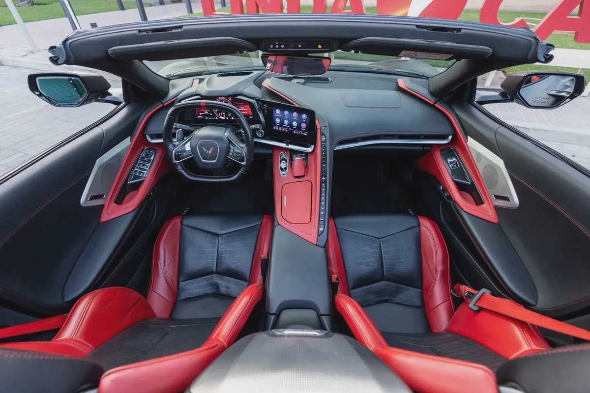 Chevrolet Corvette-18-18