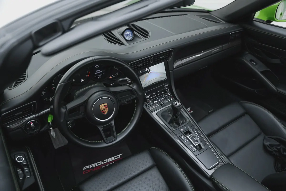 2020 PORSCHE 911 SPEEDSTER-5-5
