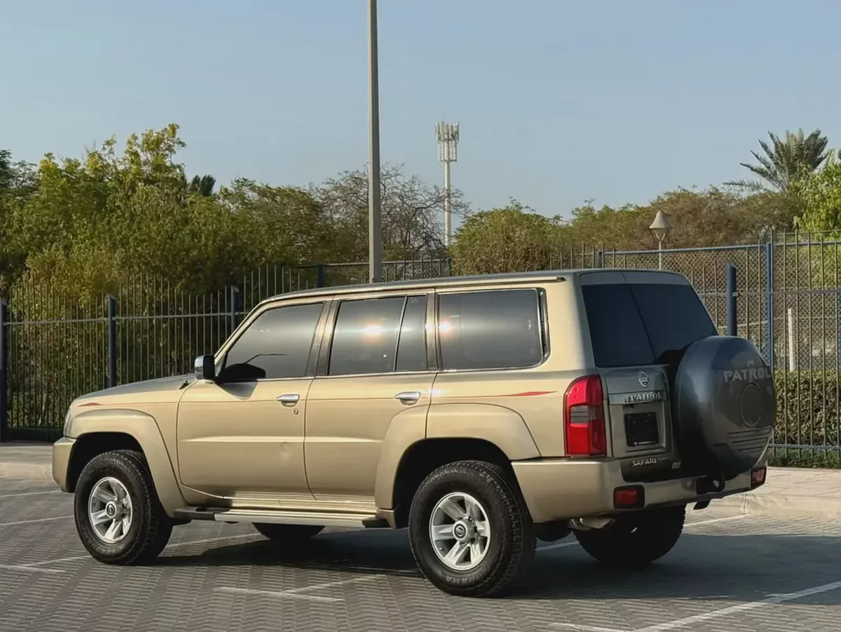 2018-Nissan Patrol Safari-Excellent Condition-Bank Finance Available-9-9