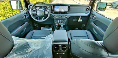 Jeep Wrangler Unlimited RUBICON X TREME 4x4 2.0T Under Warranty 2026 GCC-12