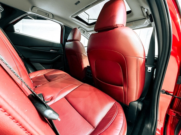 Massive Price Drop!!! // AED 1,090 // 20%DP// 2023 Mazda CX-30 2.0L V4