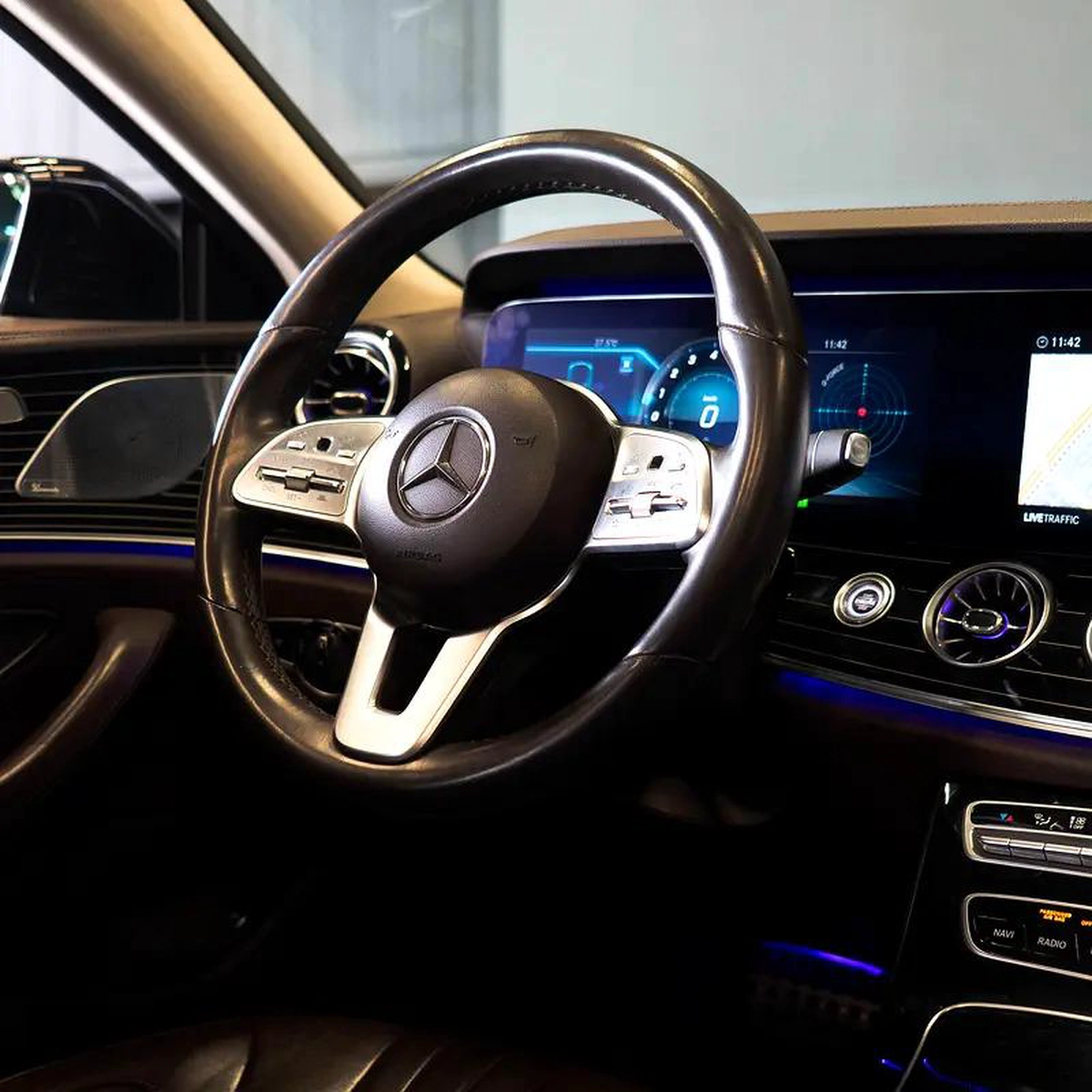 AED 2,107 P.M • 0% Downpayment • Mercedes-Benz CLS 350 Premium • 1 Year Warranty-13-13