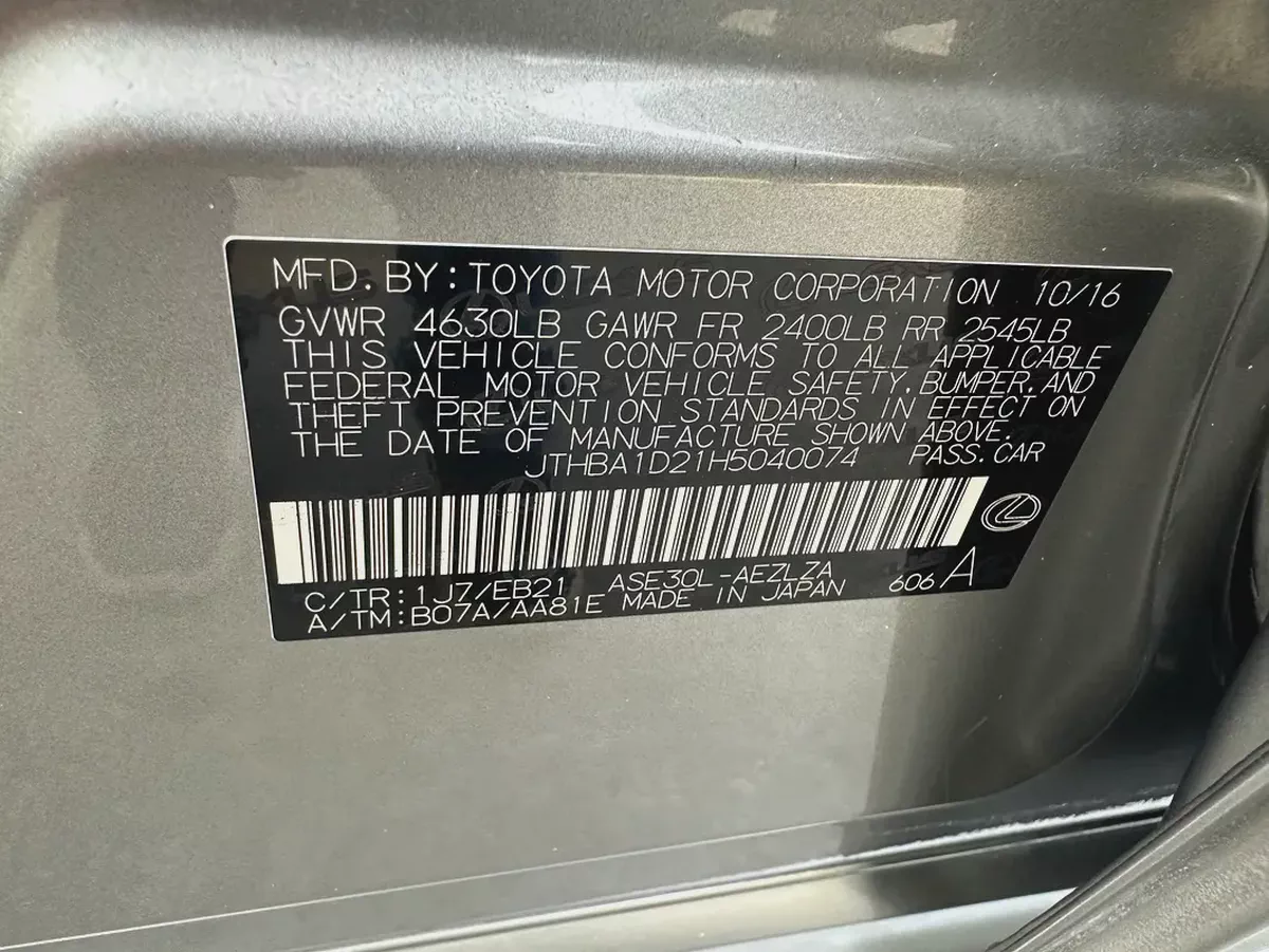 Lexus IS 250 - Premium Sedan - Clean Condition-9-9