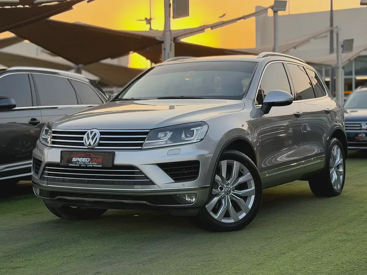 Volkswagen Touareg 2016 GCC Specs - Excellent Condition-2-2
