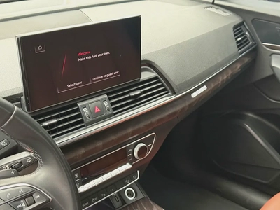 2022 Audi Q5 45 TFSI | GCC Specs | S-line | AWD | Clean Condition-10