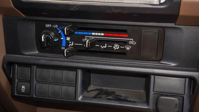 Toyota Land Cruiser Pick Up-8