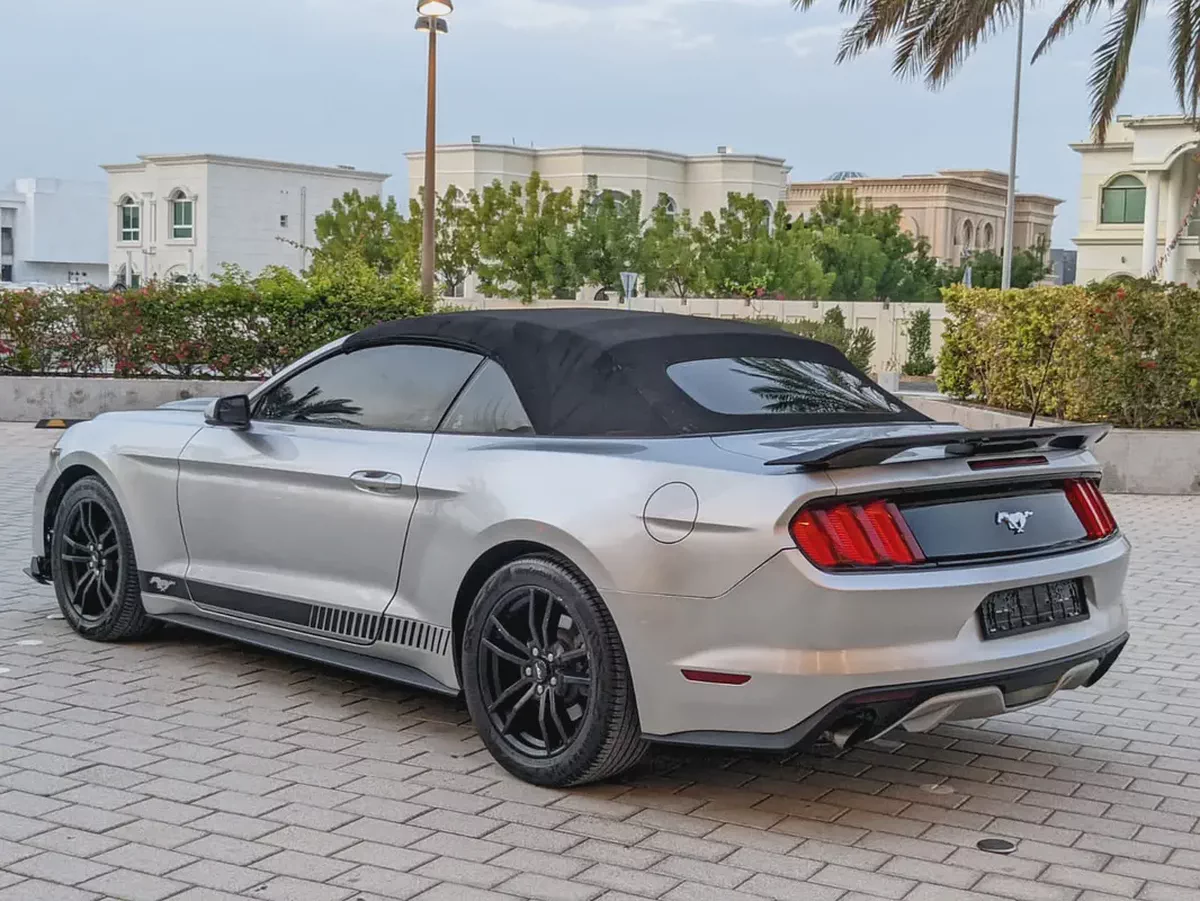 Ford Mustang 2016 Convertible Ecoboost US Specs Immaculate Condition With Shelby Body Kit-10-10