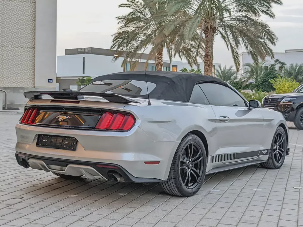 Ford Mustang 2016 Convertible Ecoboost US Specs Immaculate Condition With Shelby Body Kit-11-11