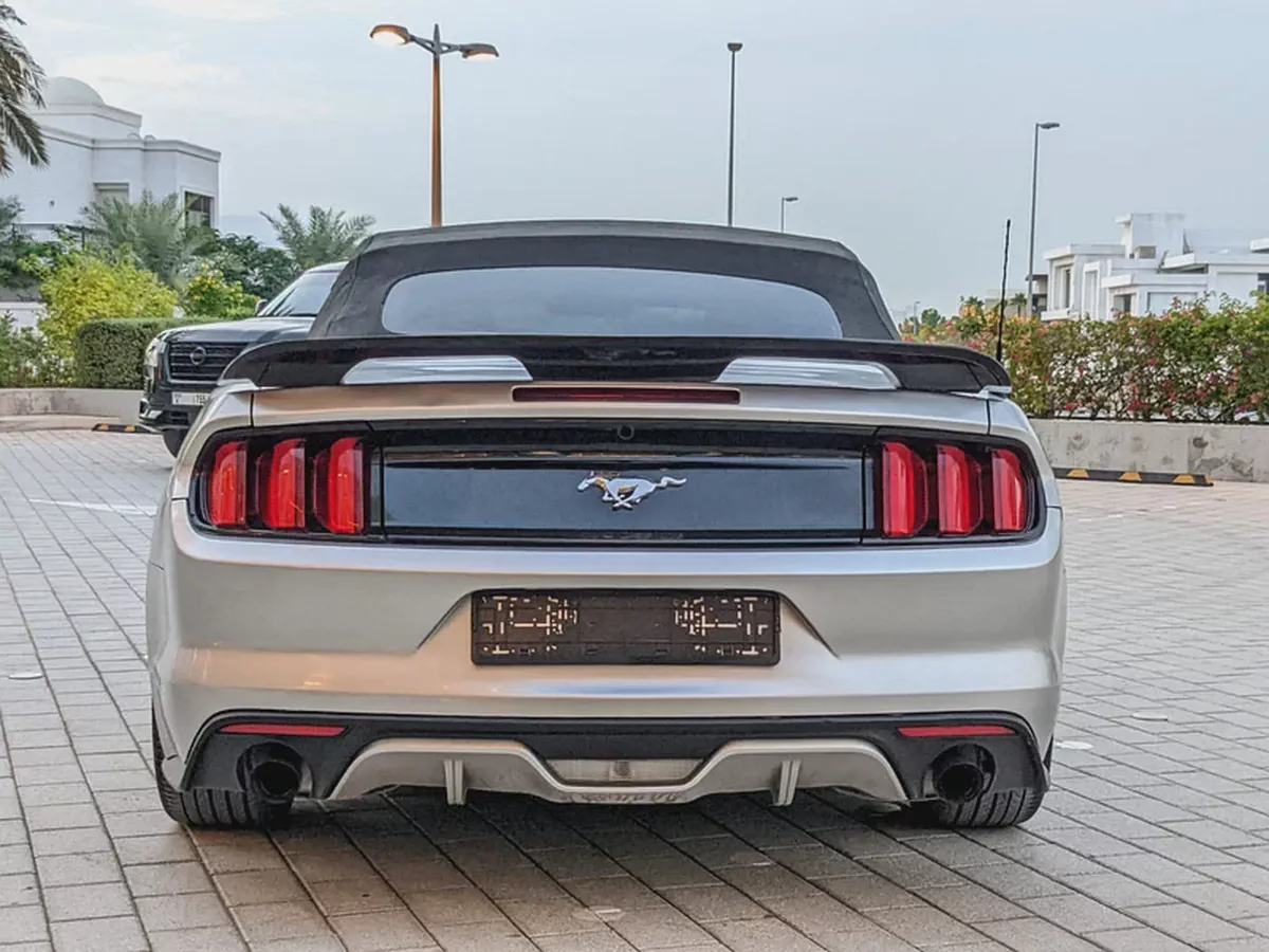 Ford Mustang 2016 Convertible Ecoboost US Specs Immaculate Condition With Shelby Body Kit-12-12