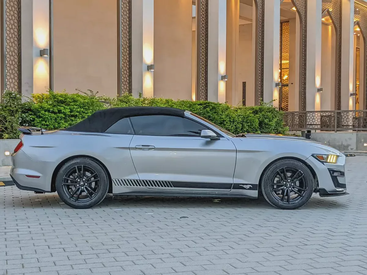 Ford Mustang 2016 Convertible Ecoboost US Specs Immaculate Condition With Shelby Body Kit-13-13