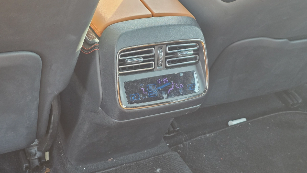 BYD HAN Platinum (Blue 40k)-19-19