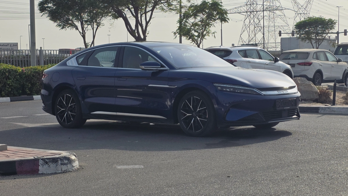 BYD HAN Platinum (Blue 40k)